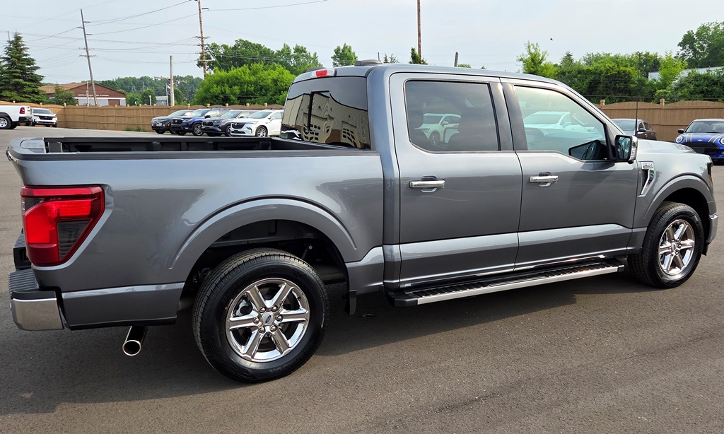 2024 Ford F-150 XLT - Photo 6