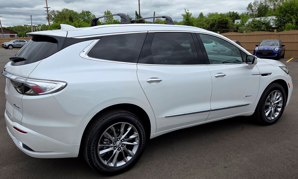 2024 Buick Enclave Avenir - Photo 6