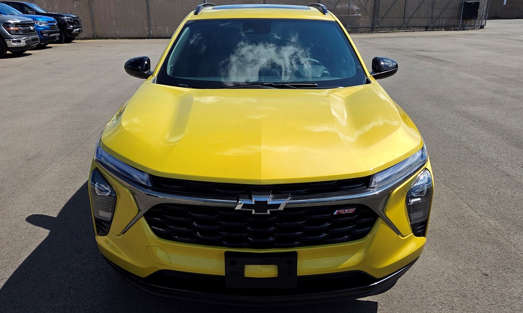 2025 Chevrolet Trax RS's photo