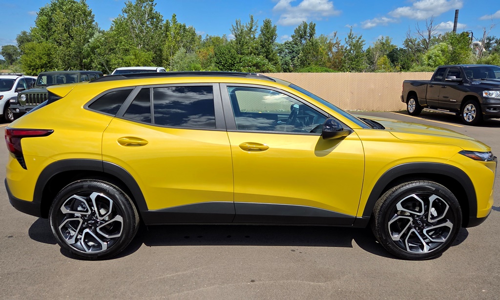 2025 Chevrolet Trax RS - Photo 7