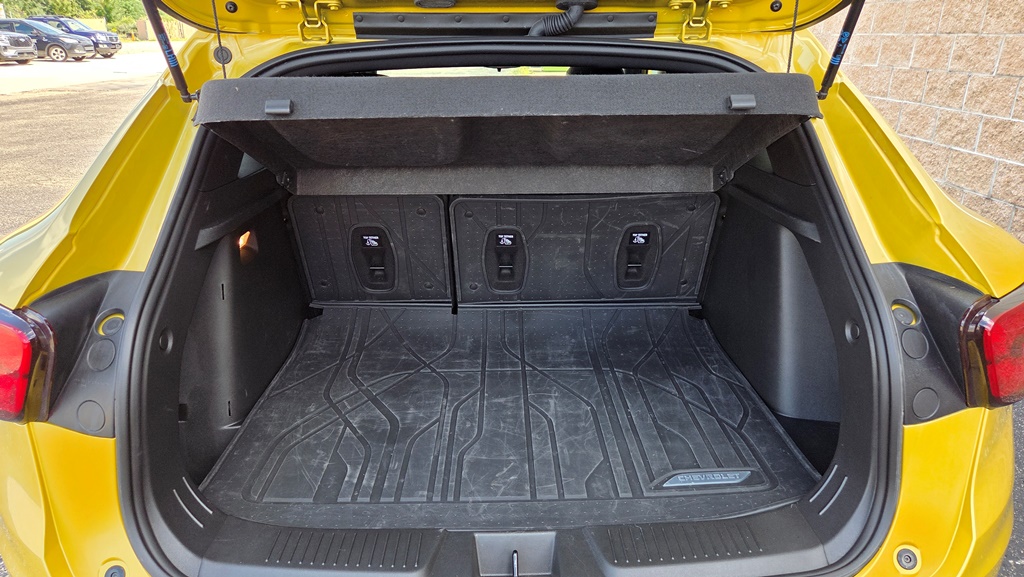 2025 Chevrolet Trax RS - Photo 17