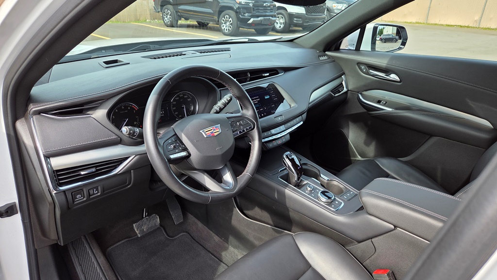 2022 Cadillac XT4 Premium Luxury - Photo 14