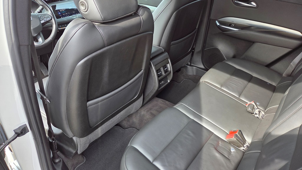 2022 Cadillac XT4 Premium Luxury - Photo 18