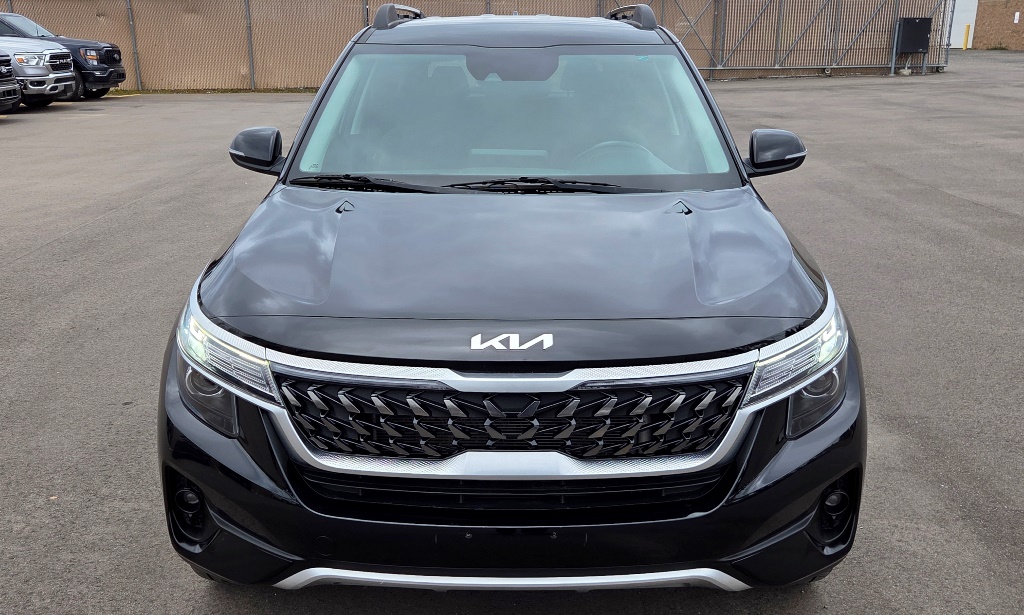 2022 Kia Seltos Nightfall's photo