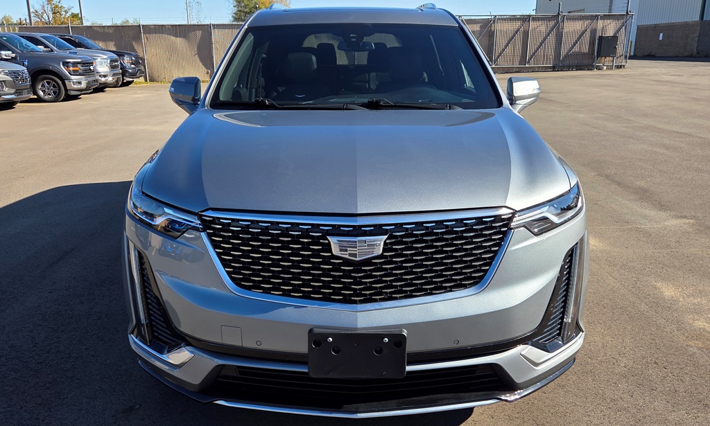 2023 Cadillac XT6 Luxury