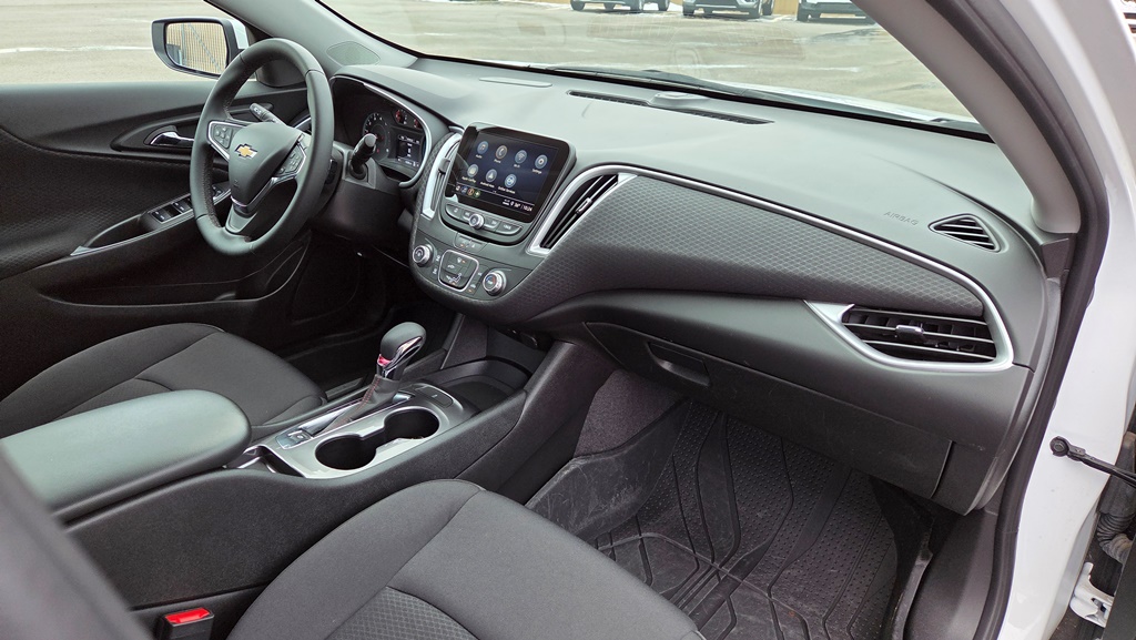 2023 Chevrolet Malibu RS - Photo 20