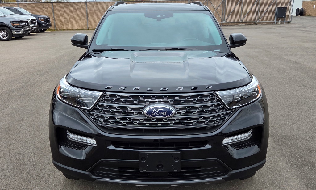 2024 Ford Explorer XLT's photo