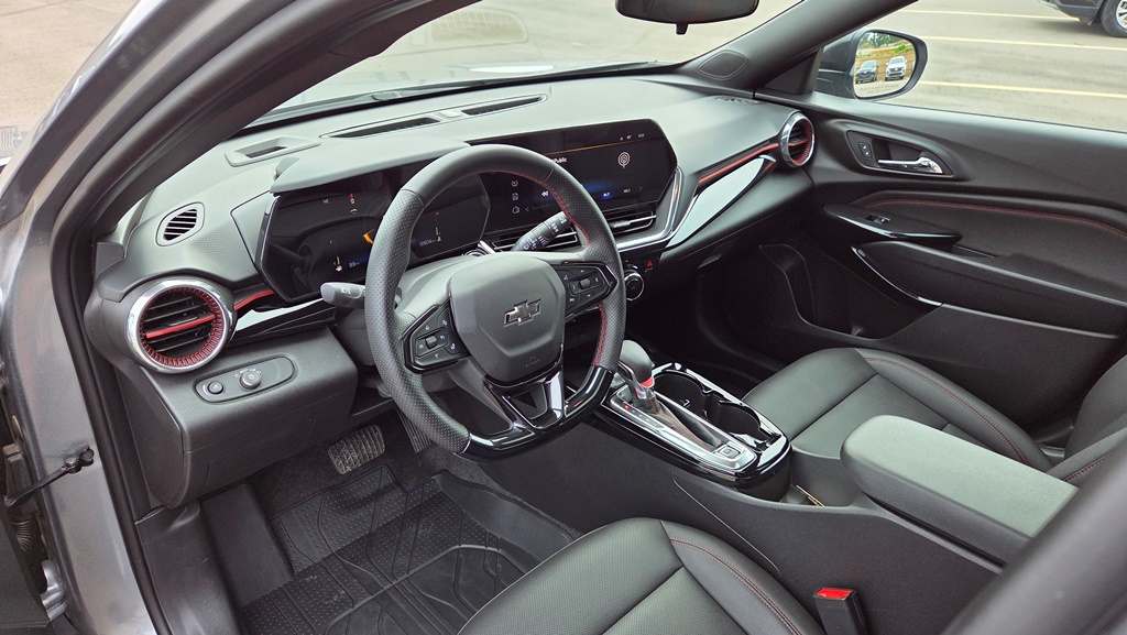 2025 Chevrolet Trax RS - Photo 11